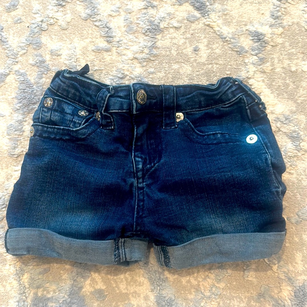 Girls True Religion boyfriend short